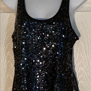 Sequin tank